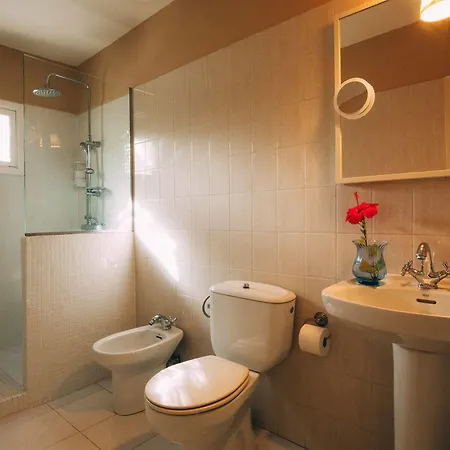Country house Rural La Casa Amarilla