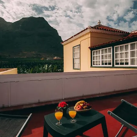 Rural La Casa Amarilla *